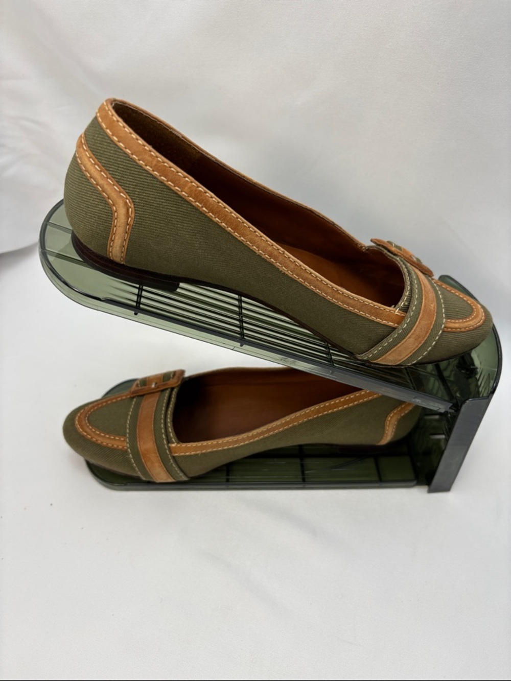 Talbots Women’s Sz6 Olive and Brown Buckle Loafers #0303 - Picture 10 of 13